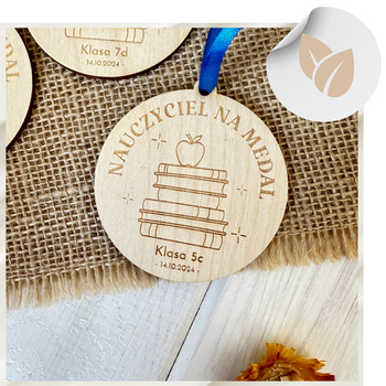 Medal dla Nauczyciela Wychowawcy Drewniany Prezent na Dzień Nauczyciela