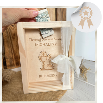Pamiątka Pierwszej Komunii Skarbonka Drewniana Imię Prezent na Komunię