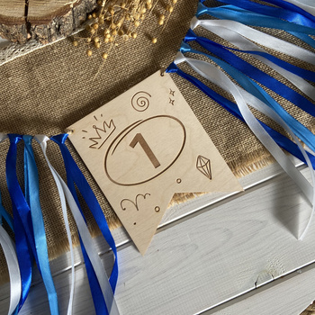 Proporczyk Girlanda Na Krzesełko z Cyfrą na Roczek Urodziny Drewniany + Wstążki Satynowe